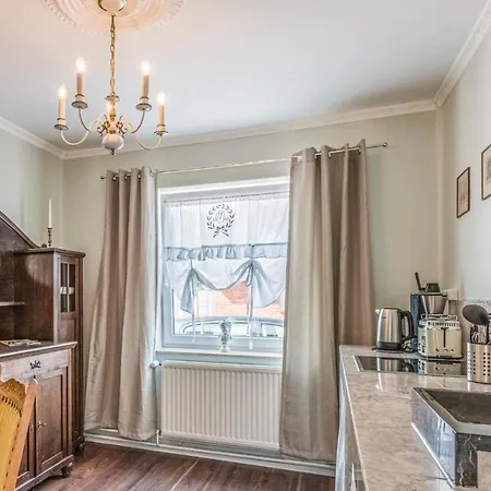 Stunning In W/ 1 Bedrooms Klanxbull